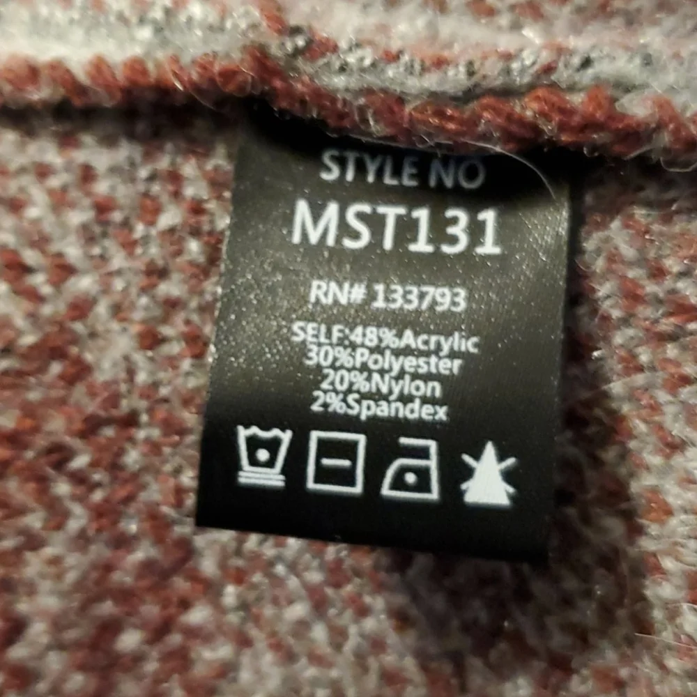 POL Oversize Cropped‎ Sweater.